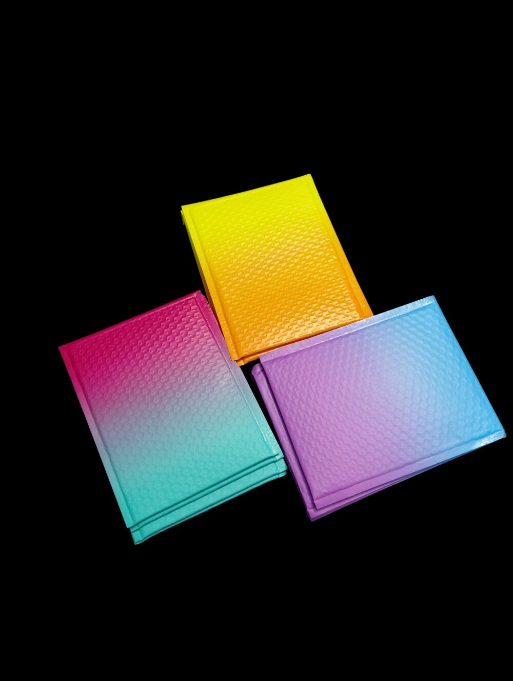 15ct. 6.5x10 Ombre Colorful Bubble Mailer Set ✨️PRICE FIRM✨️ - Picture 5 of 6